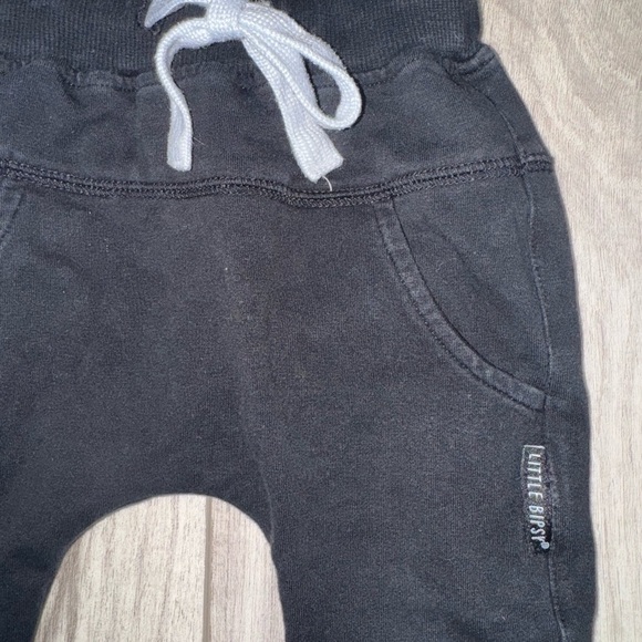 LITTLE BIPSY Black Ioggers - Picture 2 of 3
